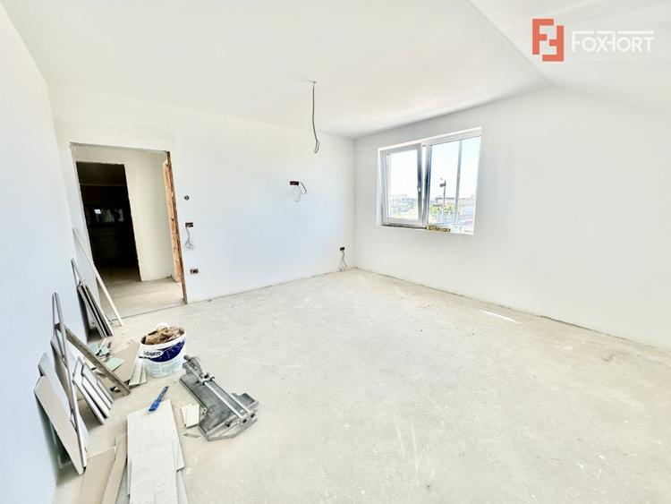 Duplex Mosnita, 4 camere, 2 bai - Toate utilitatile