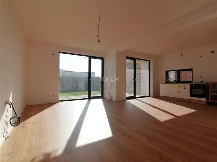 Duplex modern - design deosebit - zona foarte buna - 3 dormitoare - 26