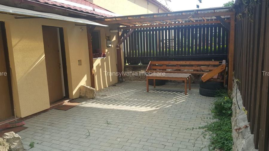 Apartament renovat cu o camera pe 2 nivele | Curte | Parcare | Grigorescu