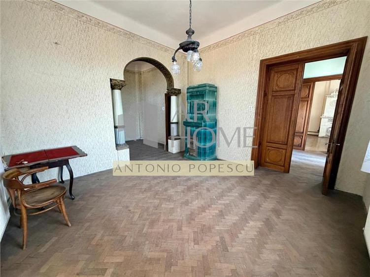 Casa 6 camere plus dependinte,in Ploiesti,zona Gh.Doja/Halele Centrale