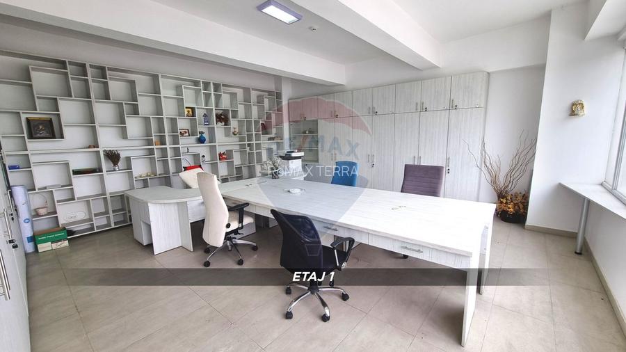 Clădire mixtă de vânzare, 1.055 MC, teren 350 mp str. Fabricii BM - 31