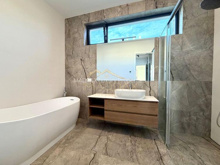 Vila Exclusivista in Mijlocul Naturii *959mp teren*/ 420mpc / Balotesti - 54