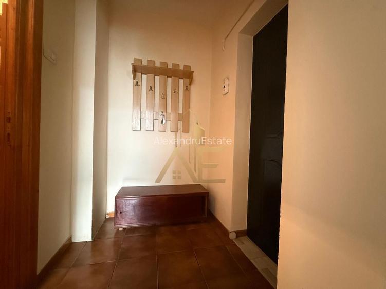ULTRACENTRAL -Apartament de vanzare 3 camere decomandat - 4