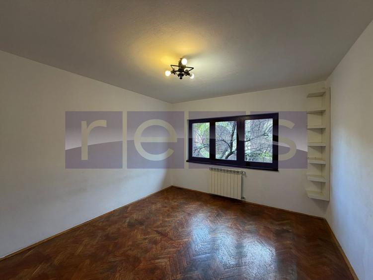 INCHIRIERE VILA FLOREASCA | CURTE PROPRIE | PARCARE | 130MP |