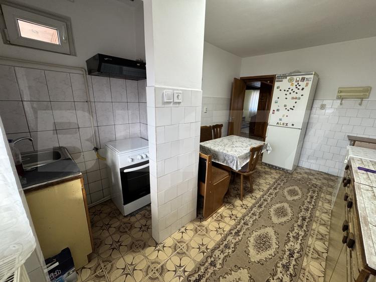 Apartament de închiriat, cu 3 camere, Zalau