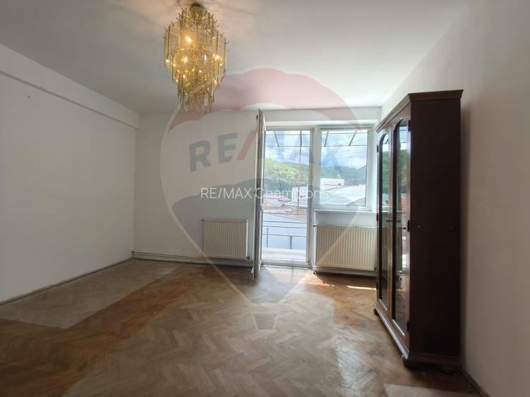 Comision 0%| 2 camere | Zona AFI | Oportunitate investiție | - 5