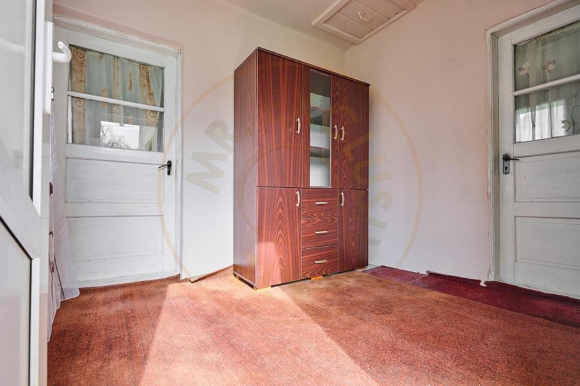 Casa individuala Leresti la strada principala+ teren 831 mp, utilitati complete