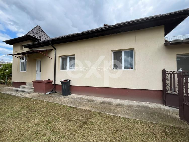 Casă cu 3 camere și teren 1.140 mp toate utilitățile, anexe și acces stradal - 4