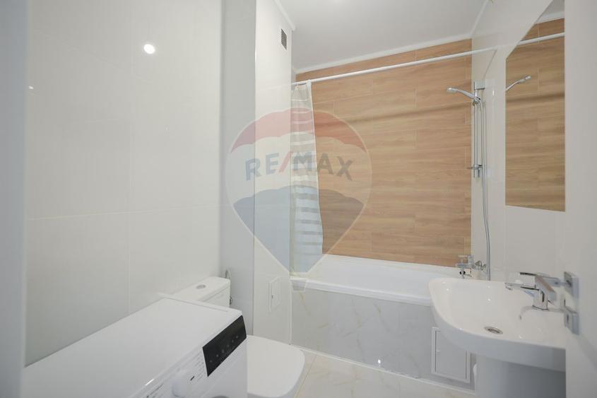 Apartament cu 2 camere decomandate de închiriat – Prima Universității