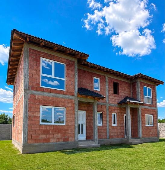Duplex 97 mp/utili – Toate Utilitatile | Comision 0