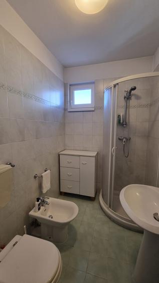 Apartament 3 camere centru 79000 Euro