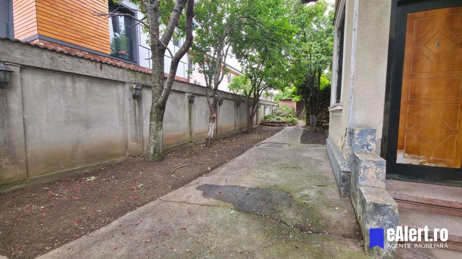 Casa de vanzare, teren generos, sector 5, aproape de Eroii Revolutiei