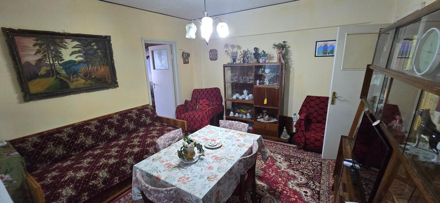 2 camere de vanzare, etajul 2, FOCSANI