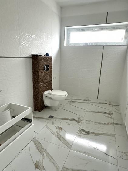 Casa NOUA 3 Camere 2 Bai Terasa 20 mp Teren 500 mp FInisata Cheie