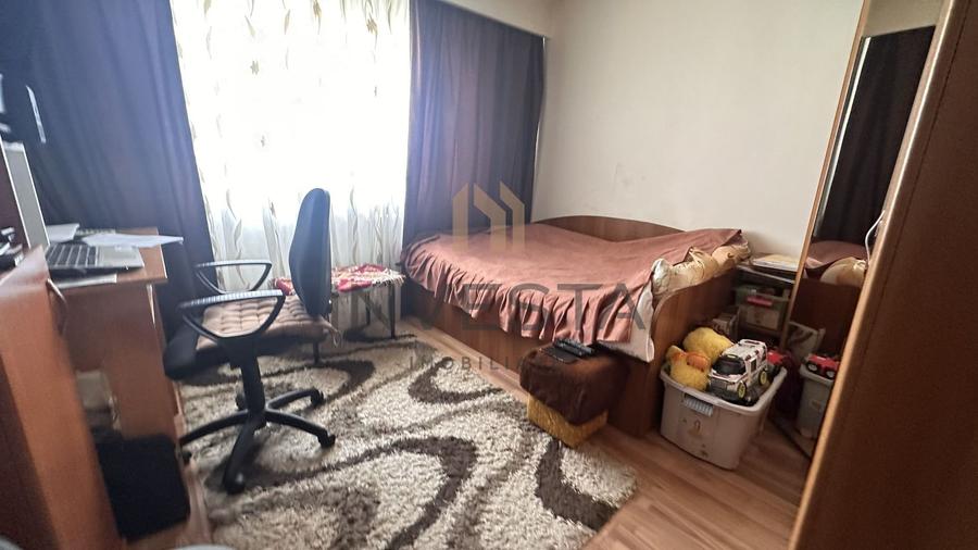 Apartament cu 2 camere decomandate, Etaj intermediar, Intre Lacuri