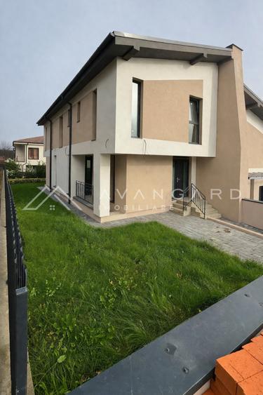 Casa tip Duplex 4 camere, Floresti, zona parcul Poligonului, gradina, parcare