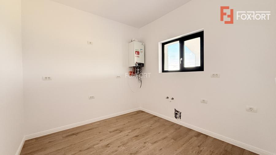 Duplex cu 4 camere - Toate utilitatile + Asfalt - Mosnita Noua - 6