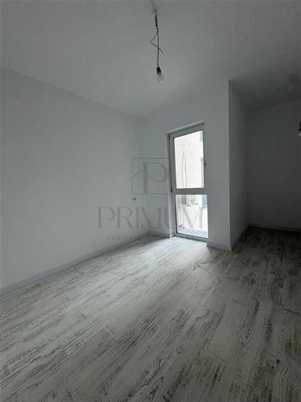 DUMBRAVITA - 3 CAM - ETJ.1 - LOC PARCARE - INCALZIRE PARDOSEALA - BLOC NOU - ZON