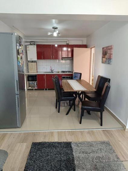 Apartament spațios cu 4 camere + living, în bloc nou – Calea Moldovei