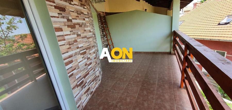 Apartament 3 camere, 97 mp utili, la vila, zona Alba Mall