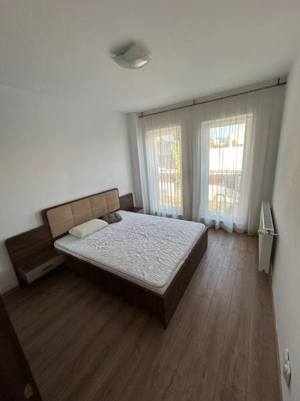 Apartament cu 3 camere, 64 mp, zona Republicii