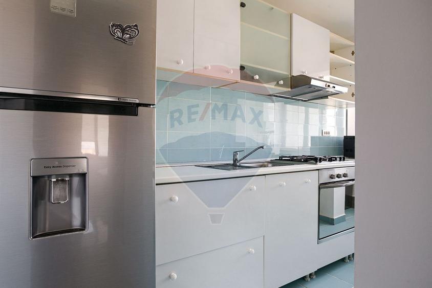 Apartament 3 camere de închiriat zona Aurel Vlaicu