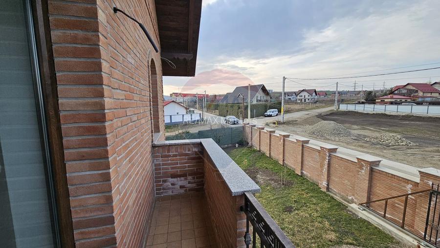 Casă / Vilă de lux, Scheia, Suceava - 36