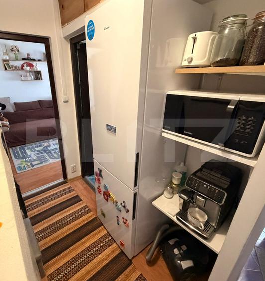 Apartament 2 camere, 37.70 mp, zona Craiovita Noua - statia 30