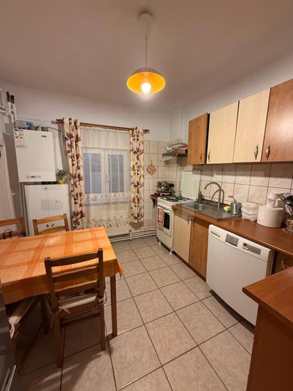 Casa individuala, 112 mp + 353 teren - zona Caraiman