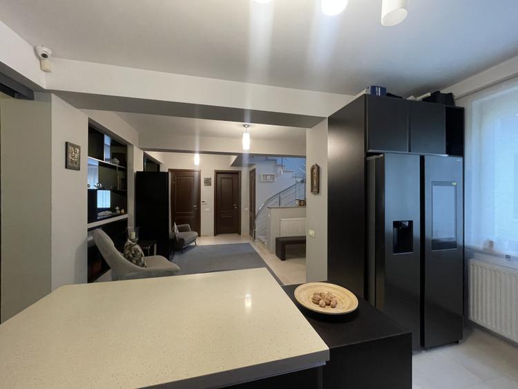 PIPERA | BRITISH SCHOOL | VILA CU 5 CAMERE DISPONIBILA LA VANZARE
