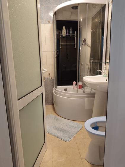 Apartament 2 camere , etajul1, Micro 19