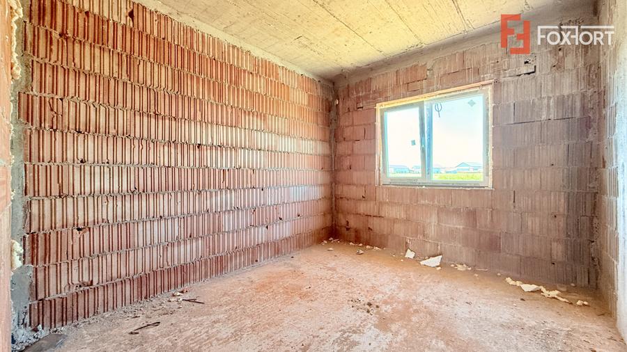 Duplex de vanzare, 3 camere - 2 bai, Urseni