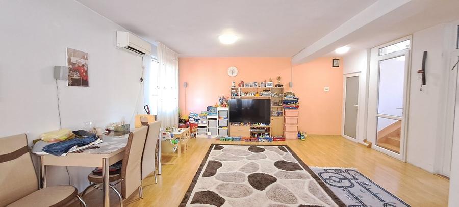 Brancoveanu - Stadion Rocar, casa inidviduala, S+P+1Et+M, 5 camere