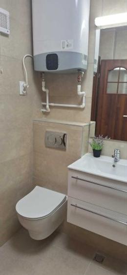 Închiriere Apartament 3 camere în Iancului, Renovat, Boiler, Prox Metrou