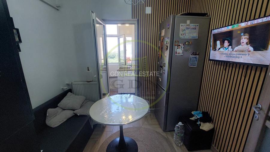 Apartament doua camere semidecomandat, 56 mp, Craiovita zona Triaj - 4