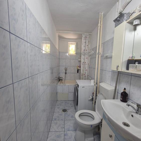 3 camere Vitan | 2 min București Mall | Centrală proprie | Renovat