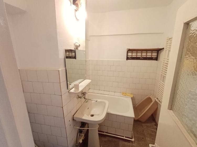 Vanzare 2 camere-Imobiliare MAXICONFORT