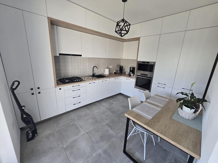 De închiriat – Duplex 1/2 în Moșnița Nouă - 600 €/lună - 8