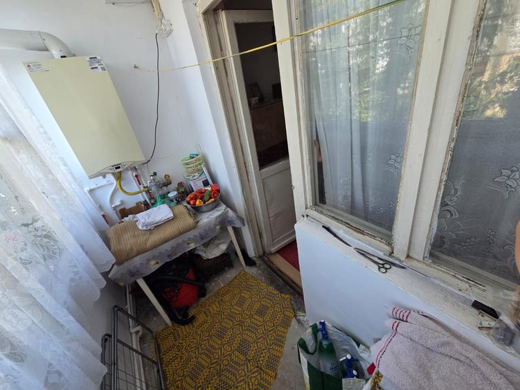 Apartament cu 3 camere, zona NEPTUN , 60MP