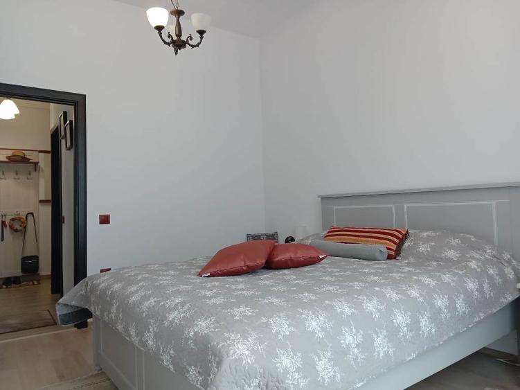 Apartament de lux cu 3 camere pe Doamna Stanca