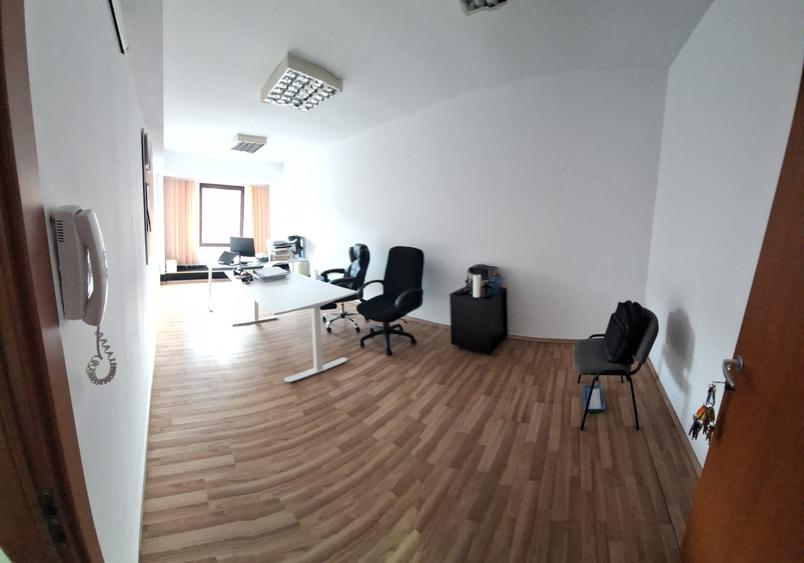 Lipovei birou 20 mp 230 euro