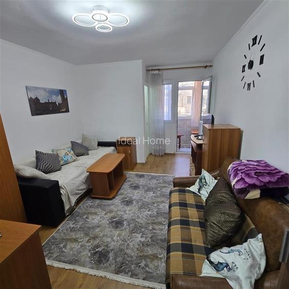 Garsoniera. Etaj 1-Alexandru cel bun-Bulevard - 7