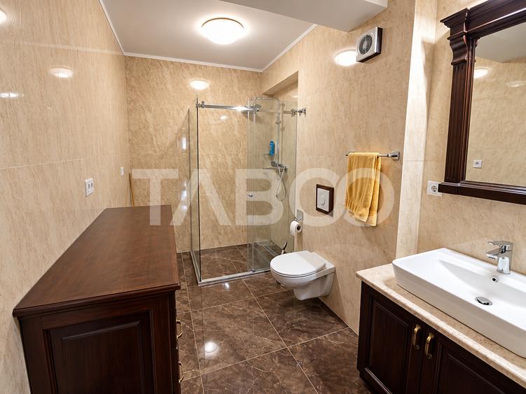 Apartament de inchiriat etaj 3 parcare proprie bloc cu lift Piata Cluj