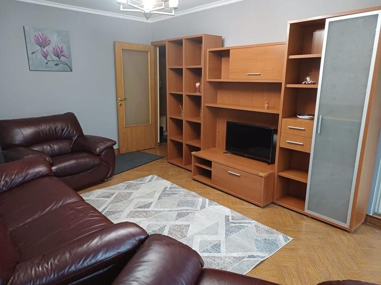 Apartament 2 camere de vanzare Apusului