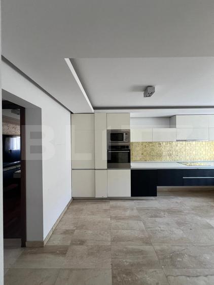 Apartament 3 camere, 105 mp, zona Târnāveni