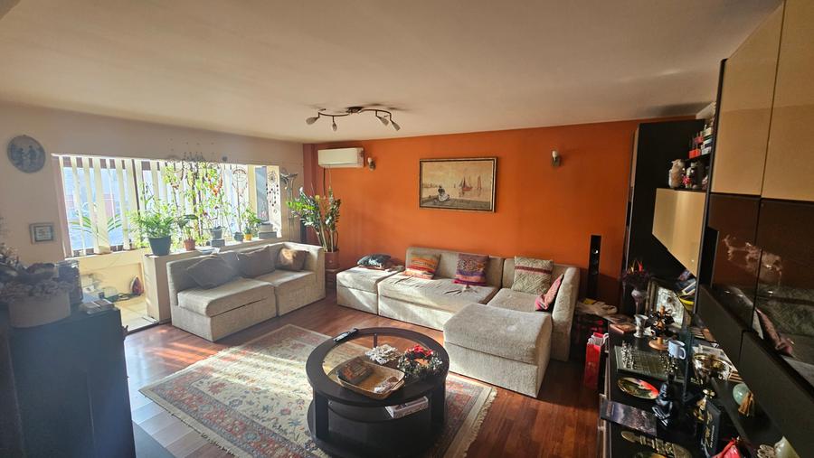 Apartament 4 camzere zona Otopeni-Central