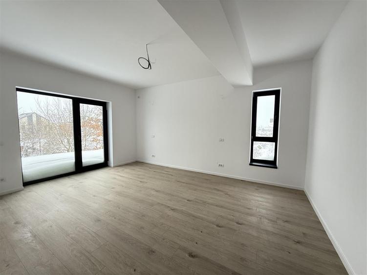 De vanzare Vila Str. Daliei - Petresti Corbeanca Ilfov