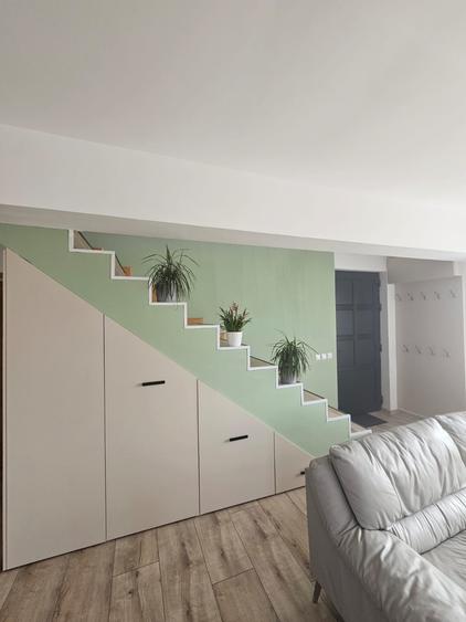 Casa tip duplex de inchiriat