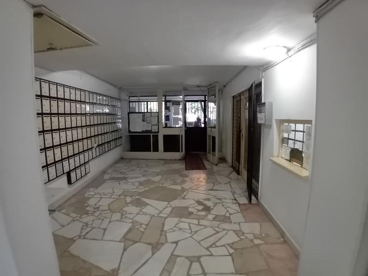 Eroii Revolutiei Garsoniera  Bloc 1972 Renovata Complet 10 Min Metrou