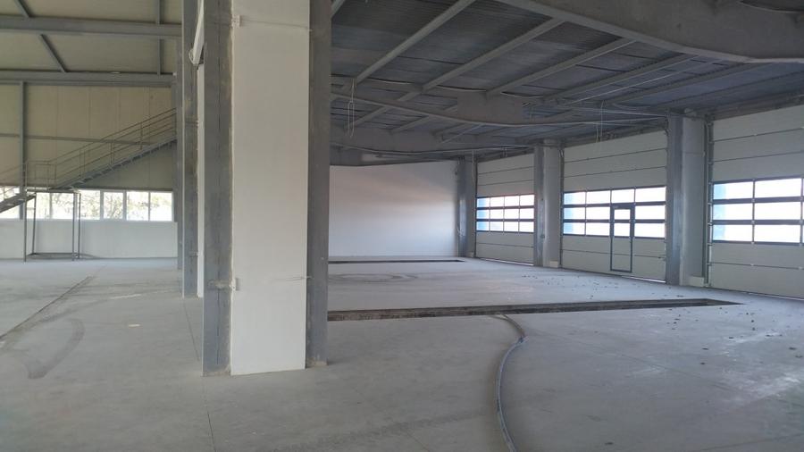 Ofertă închiriere hală/atelier auto cu birouri în Vânători, Galați
